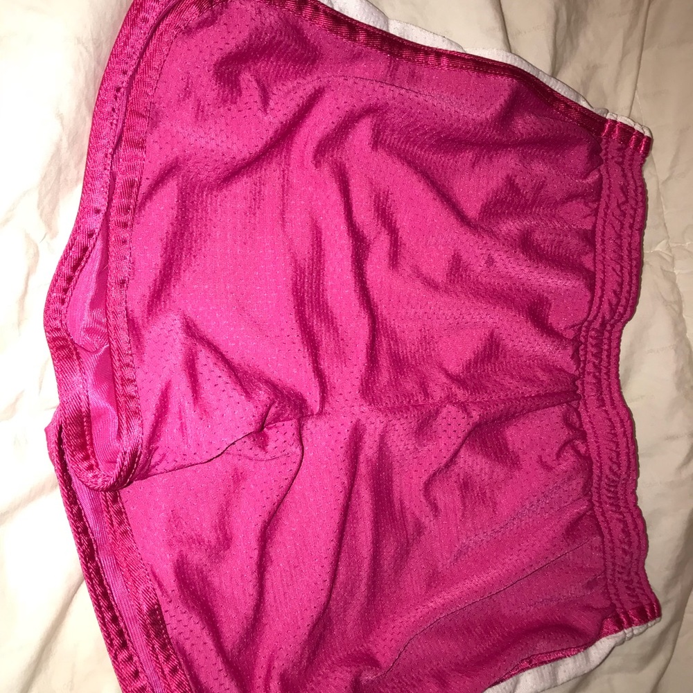 Women’s activewear shorts